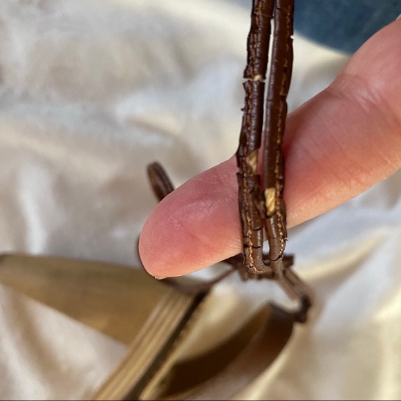 $15.00 
Le Chateau Boho Vintage Sandals - Picture 8 of 12